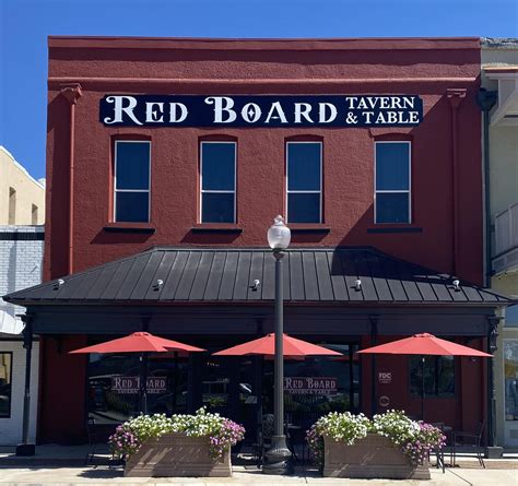 red board restaurant navasota tx